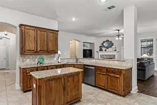 2636 Deer Hollow Dr, Little Elm, TX 75068 - Photo 15