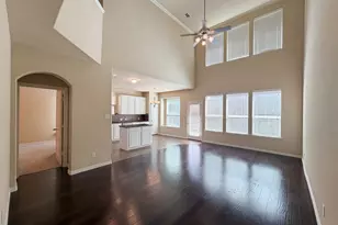 3726 Venice Dr, Irving, TX 75038 - Photo 3