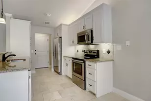 110 Wildbriar St, Euless, TX 76039 - Photo 7