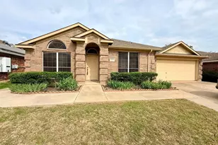 8166 Berkshire Dr, Fort Worth, TX 76137 - Photo 1