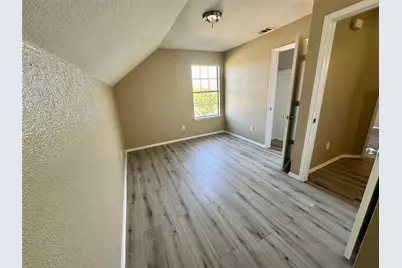 307 Kings Way Drive, Mansfield, TX 76063 - Photo 9