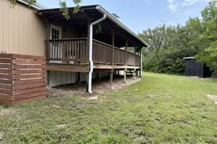 902 Pecos River Dr, Granbury, TX 76048 - Photo 5