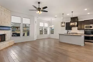 3165 Ferry Boat Ln, Granbury, TX 76049 - Photo 5