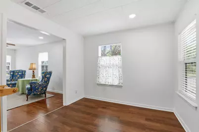 320 W Rucker Street, Granbury, TX 76048 - Photo 13