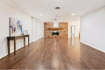 1809 Glenbrook Drive, Irving, TX 75061 - Photo 3
