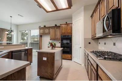 4120 Abigail Drive, Highland Village, TX 75077 - Photo 9