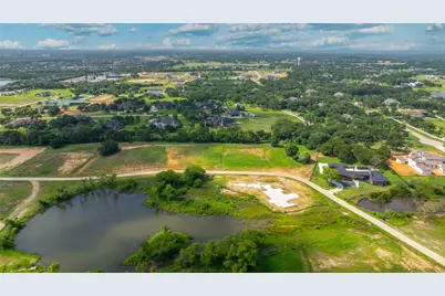 1326 Clydesdale Road, Bartonville, TX 76226 - Photo 9