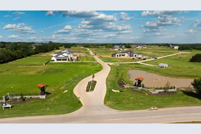 1326 Clydesdale Road, Bartonville, TX 76226 - Photo 23