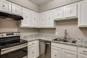 121 - 123 Allencrest Dr, White Settlement, TX 76108 - Photo 9