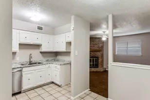 121 - 123 Allencrest Dr, White Settlement, TX 76108 - Photo 11