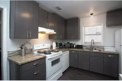 1527 Padgitt Avenue, Dallas, TX 75203 - Photo 3