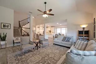 412 W Autumn Hill Bluff, Lavon, TX 75166 - Photo 3