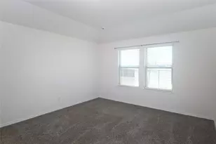 11217 W Pond Dr, Providence Village, TX 76227 - Photo 3