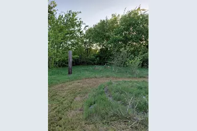 1327 Charlotte Street, Dallas, TX 75211 - Photo 3
