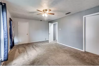 82 E Mountain Creek Drive E #19, Grand Prairie, TX 75052 - Photo 15