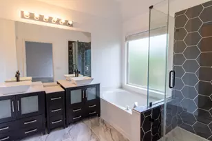 7864 Orland Park Cir, Fort Worth, TX 76137 - Photo 17