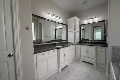 1304 Damsel Caitlyn Drive, Lewisville, TX 75056 - Photo 9