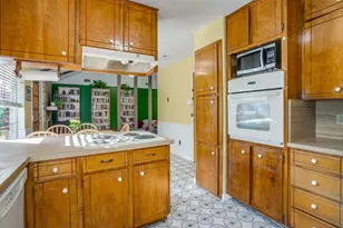 4816 Winnett Rd, Burleson, TX 76028 - Photo 21