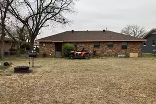 604 S Cedar St, Seymour, TX 76380 - Photo 5