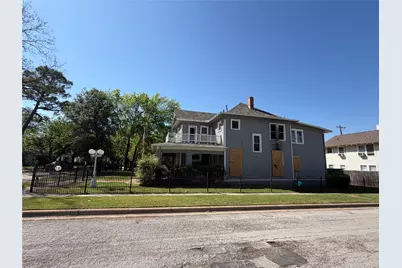 1800 Hurley Avenue, Fort Worth, TX 76110 - Photo 3