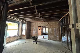 1800 Hurley Ave, Fort Worth, TX 76110 - Photo 9