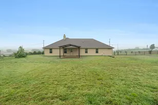 7207 Veal Station Rd, Weatherford, TX 76085 - Photo 37