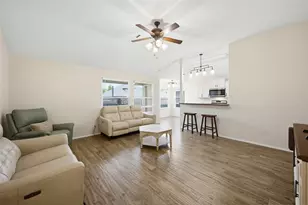 1525 Wickham Dr, Burleson, TX 76028 - Photo 5