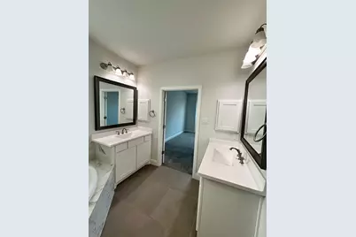 1704 Dunbrook Road, McKinney, TX 75071 - Photo 9