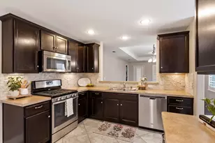 2490 Honeybee Ln, Frisco, TX 75036 - Photo 9