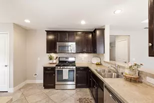 2490 Honeybee Ln, Frisco, TX 75036 - Photo 7