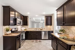 2490 Honeybee Ln, Frisco, TX 75036 - Photo 7