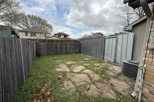 2011 Nectar Dr, Mesquite, TX 75149 - Photo 13