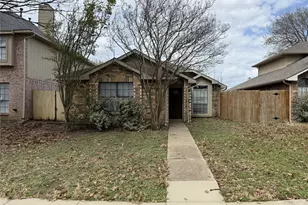 2011 Nectar Dr, Mesquite, TX 75149 - Photo 1