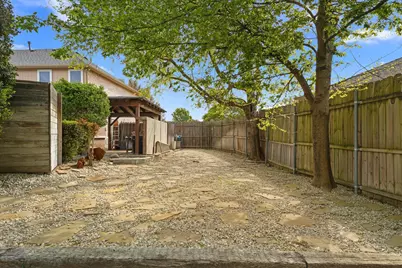 1024 Choke Cherry Lane, Crowley, TX 76036 - Photo 29