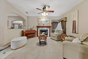 1024 Choke Cherry Ln, Crowley, TX 76036 - Photo 5