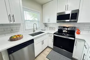 9434 Olde Village Ct, Dallas, TX 75227 - Photo 15