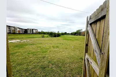 9434 Olde Village Court, Dallas, TX 75227 - Photo 27