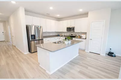 7800 Gangway Drive, Fort Worth, TX 76179 - Photo 5