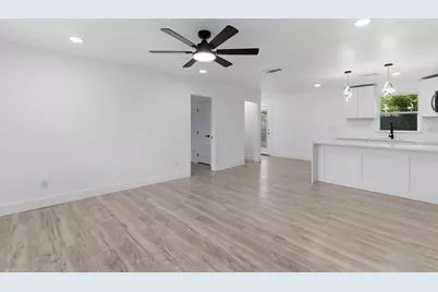 1421 Swiss, Arlington, TX 76010 - Photo 7