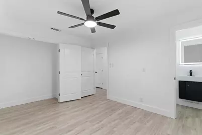 1421 Swiss, Arlington, TX 76010 - Photo 17