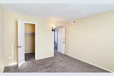 220 Village North Drive, Richardson, TX 75081 - Photo 9