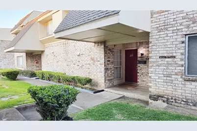 220 Village North Drive, Richardson, TX 75081 - Photo 1