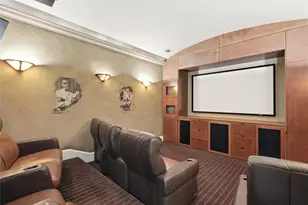 6230 Woodland Dr, Dallas, TX 75225 - Photo 15