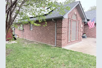 1200 Oak Tree Lane, Weatherford, TX 76086 - Photo 3