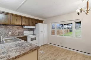 504 Water District Rd 214, Breckenridge, TX 76424 - Photo 13