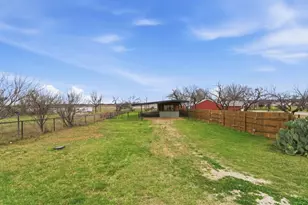 504 Water District Rd 214, Breckenridge, TX 76424 - Photo 5