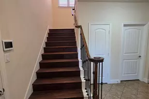 7305 Venice Dr, Grand Prairie, TX 75054 - Photo 5