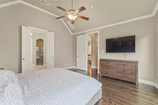 402 San Marcos Dr, Irving, TX 75039 - Photo 11