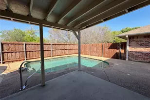 954 S Old Orchard Ln, Lewisville, TX 75067 - Photo 23