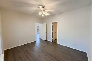 954 S Old Orchard Ln, Lewisville, TX 75067 - Photo 13